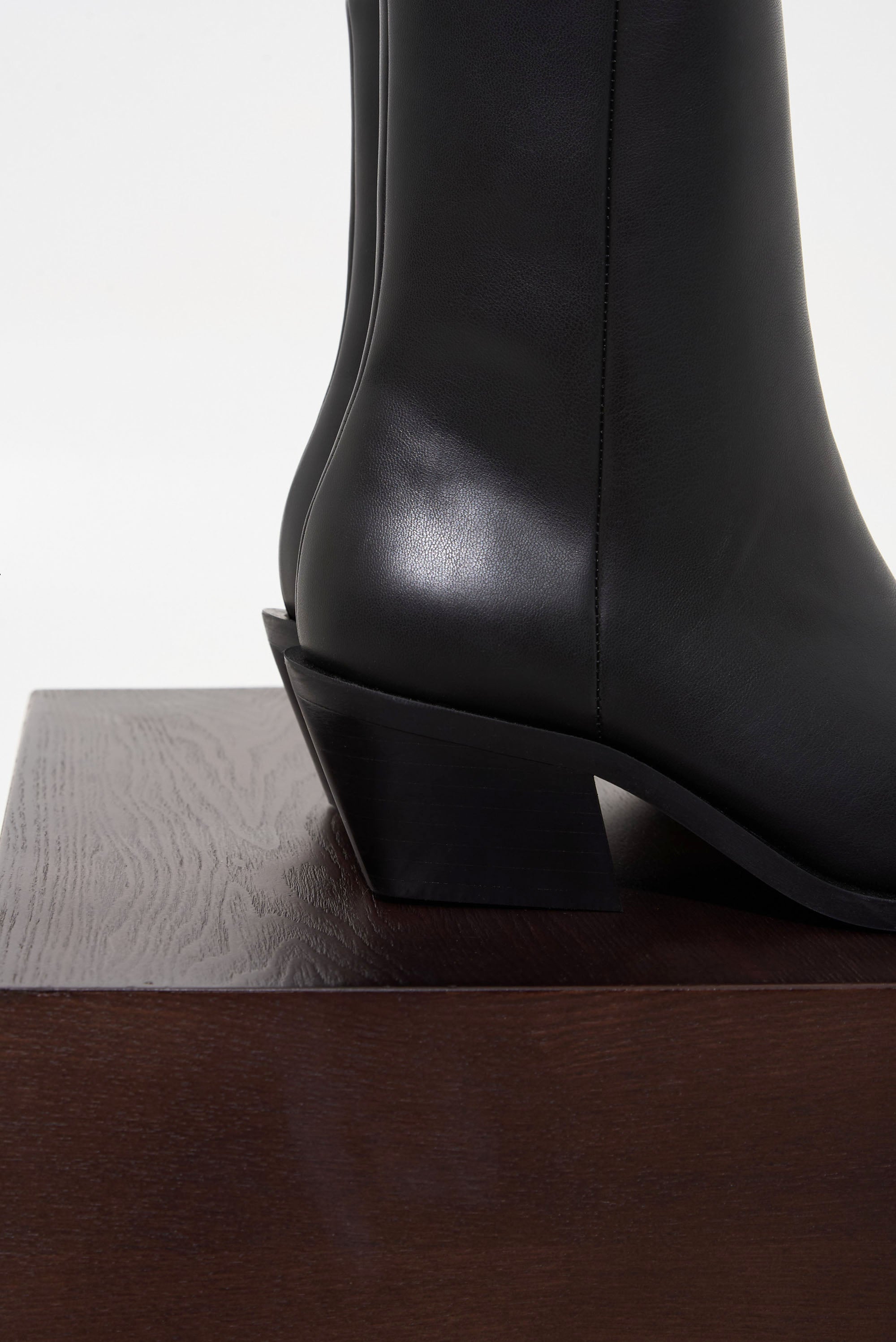 NO COW BOOT - black