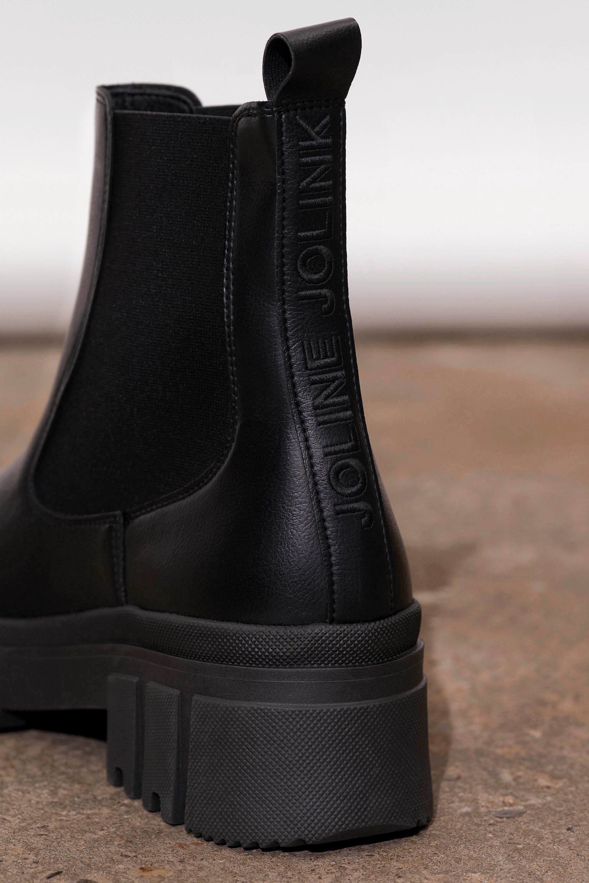 CHUNKY BOOT