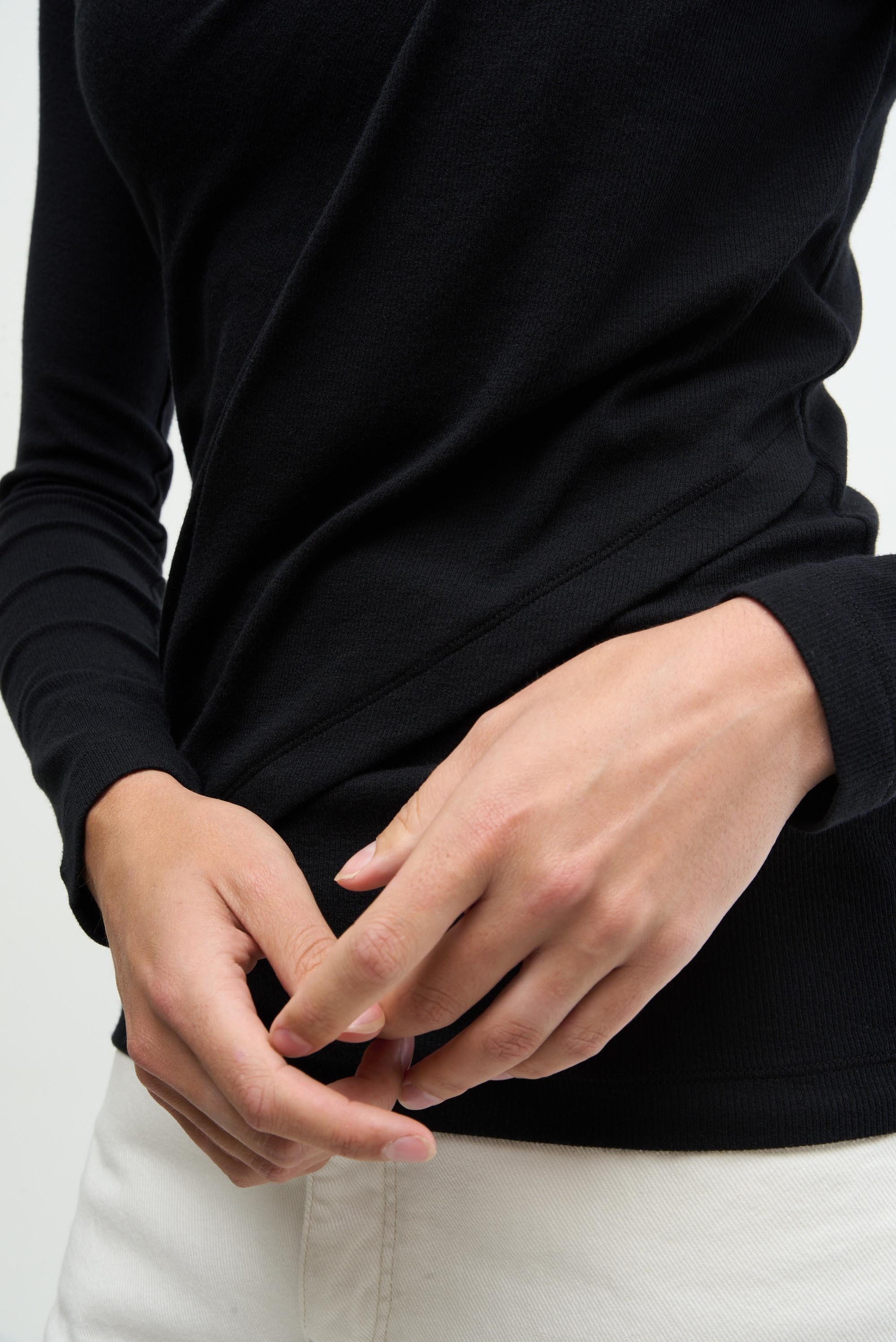 WRAP - black