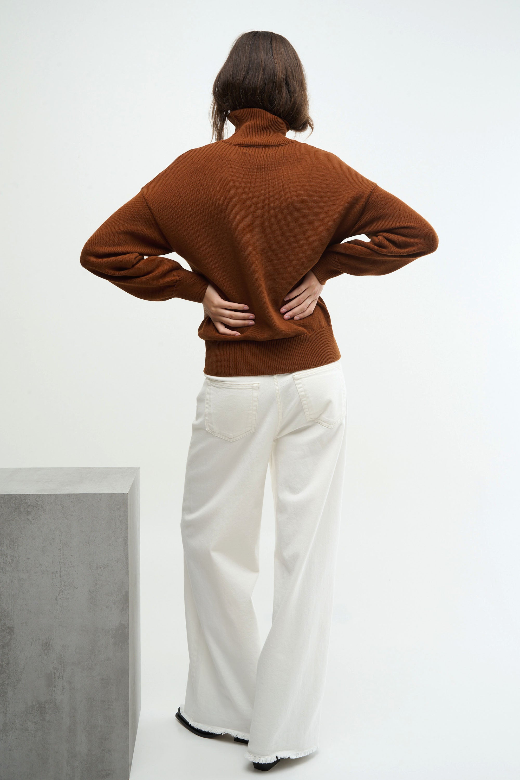 COOL - cognac