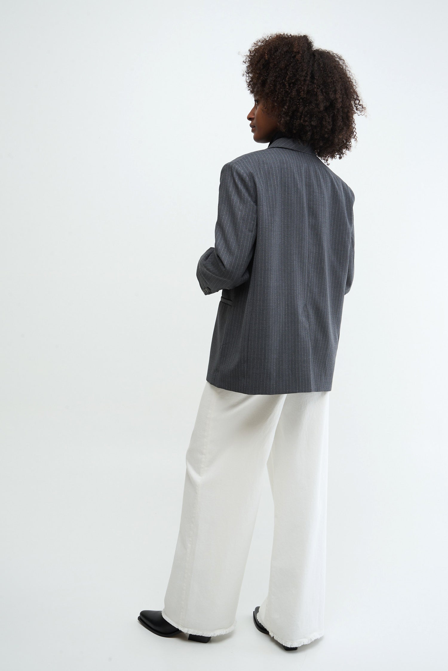 GREET - dark grey pinstripe
