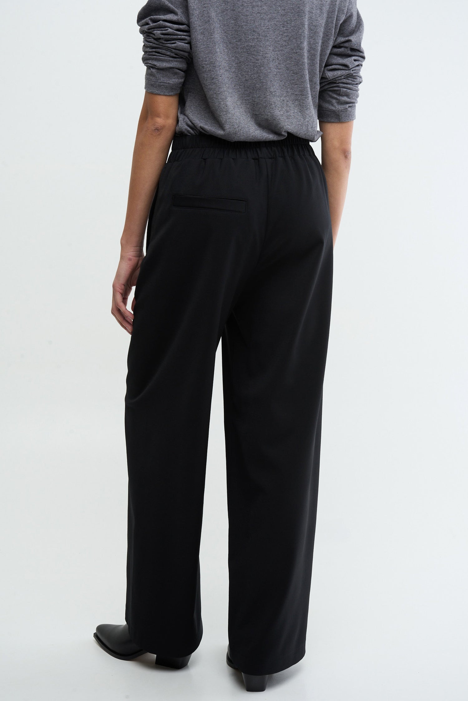 SHOW LONG - black