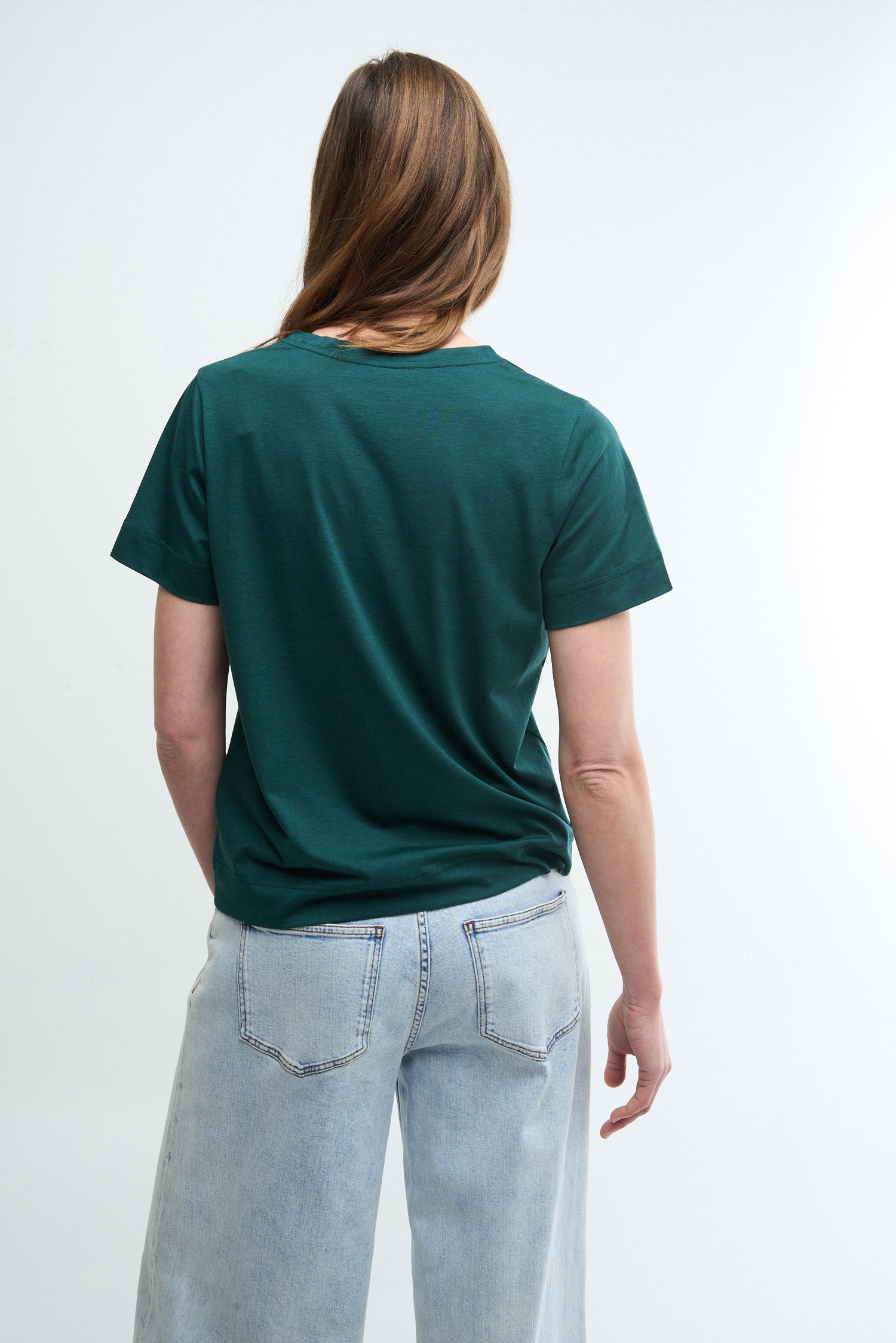 THREE V - green