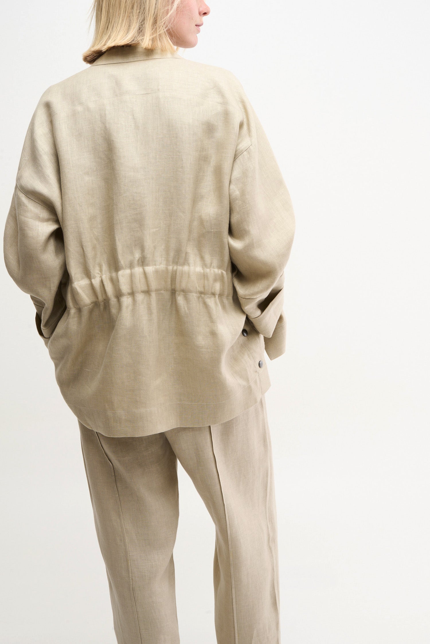 MORE - beige