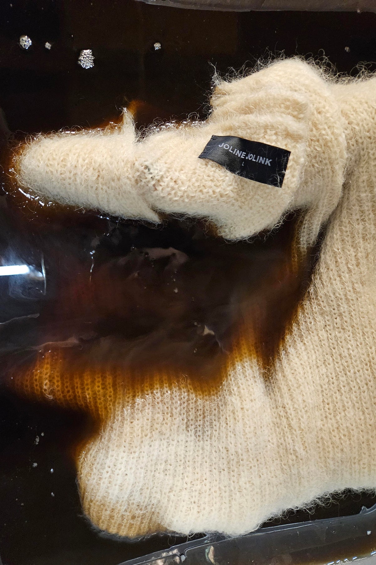 RONA - walnut dye