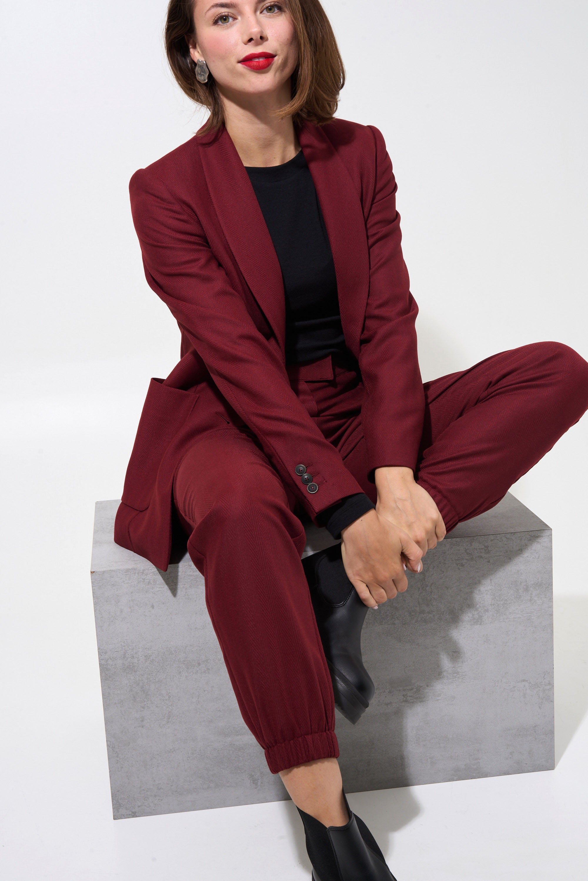 CUFF - burgundy