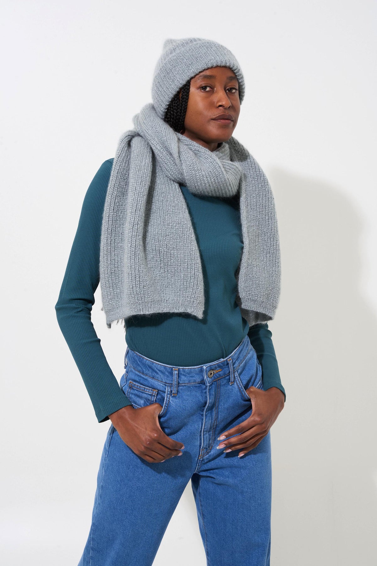 PEGGY - blue grey