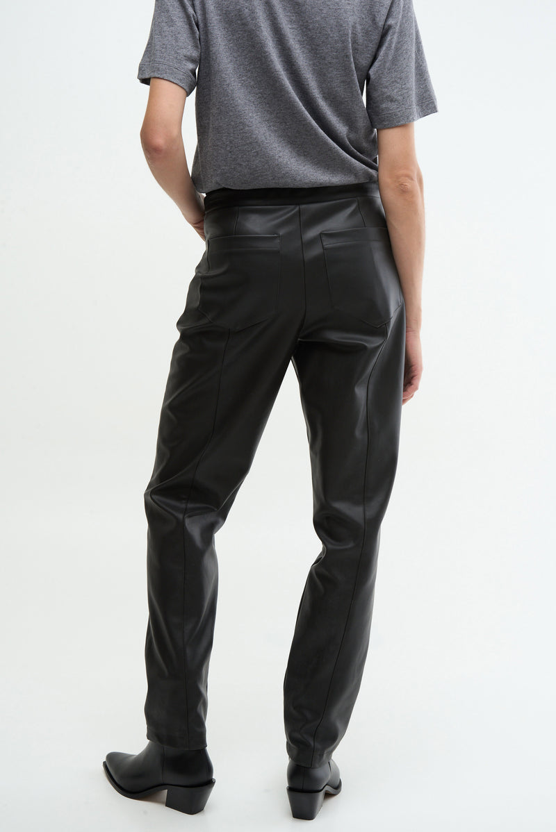 COUCOU - zwart leather-look