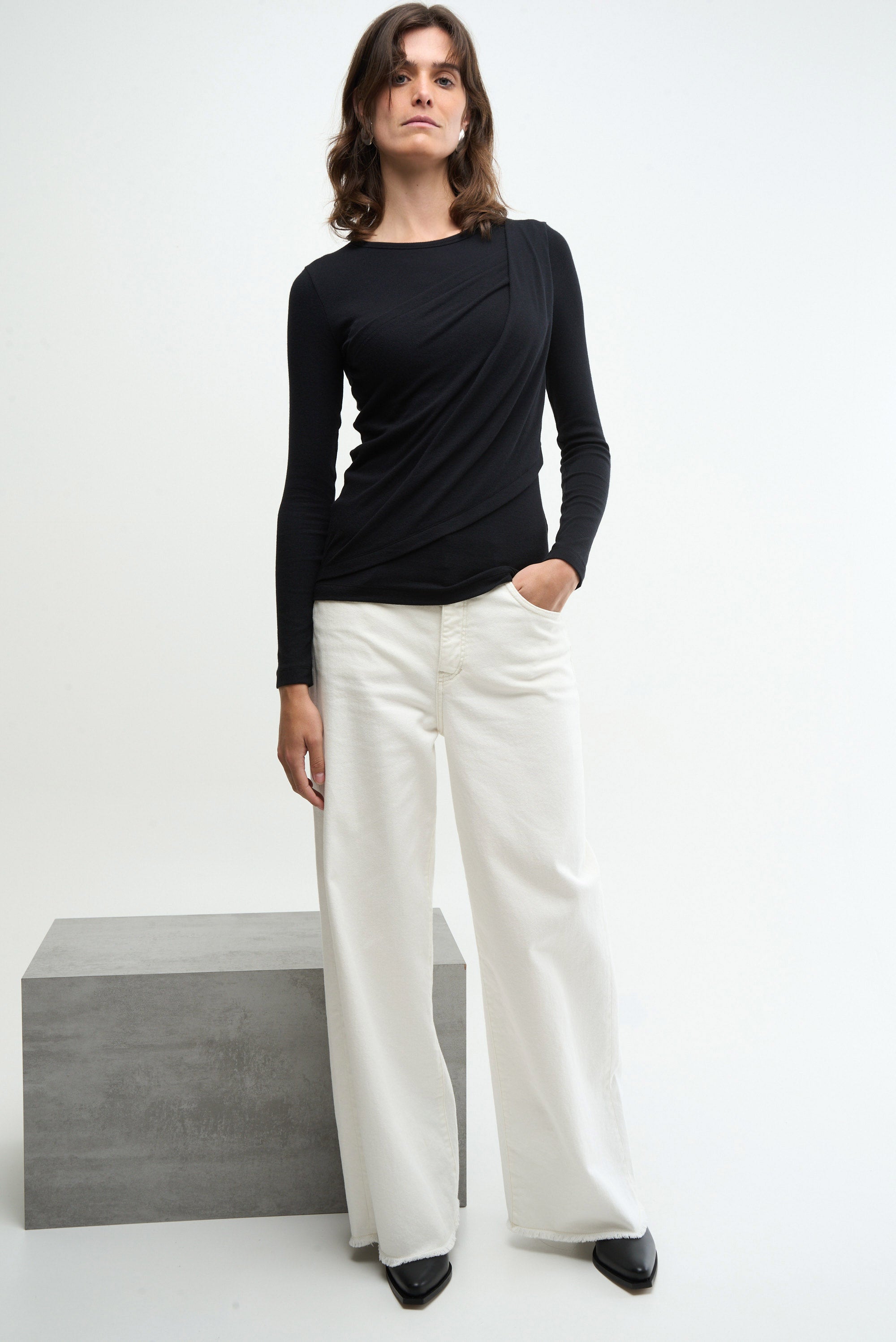 WRAP - black