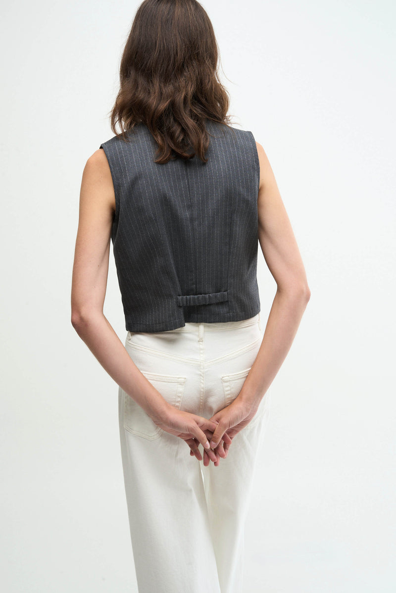 GILET - dark grey pinstripe