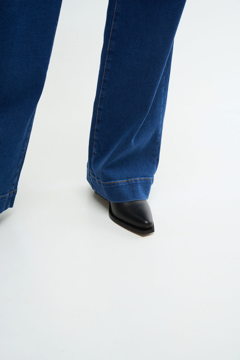 BOOT - medium blue denim