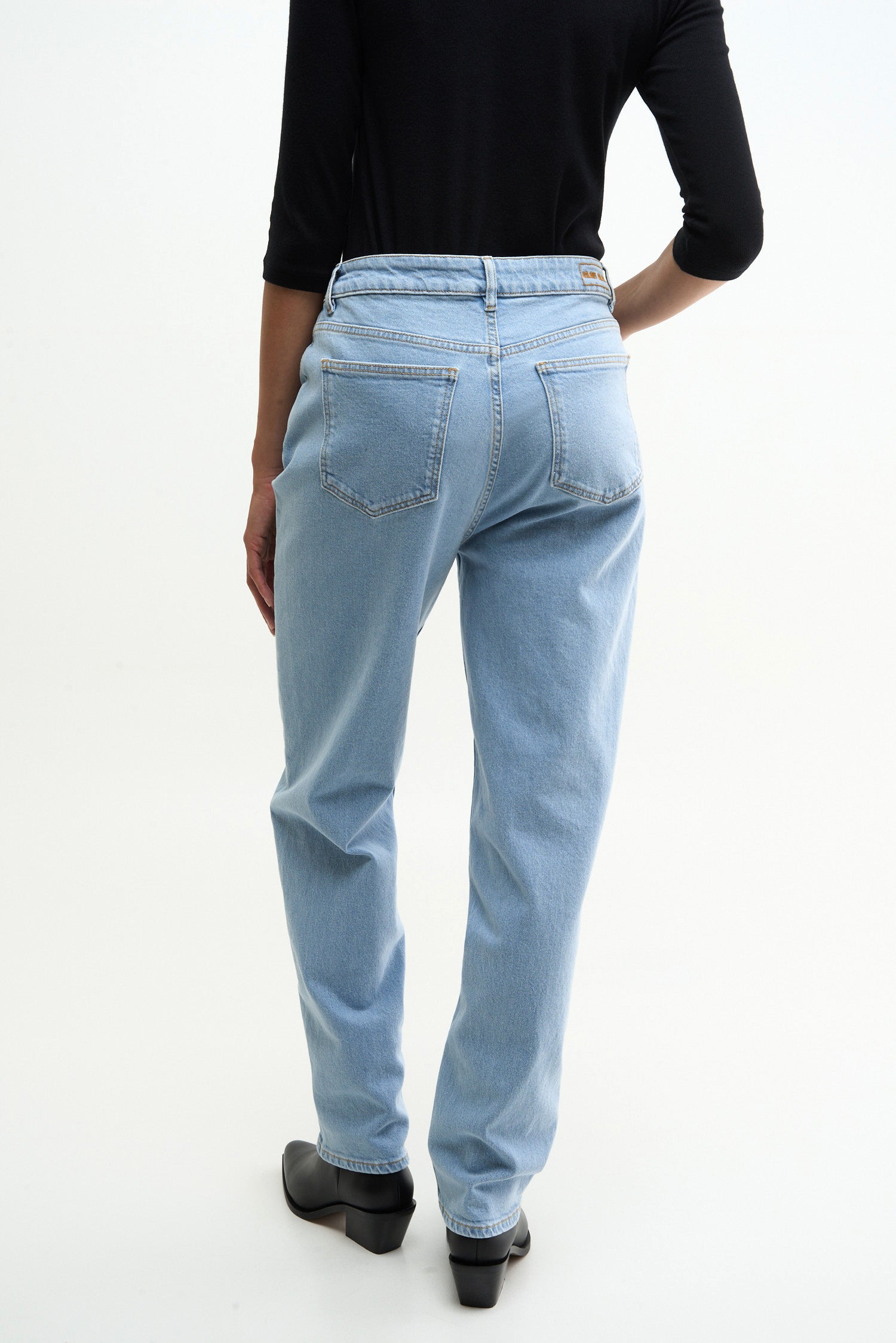 CLASSIC - blue denim